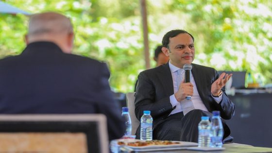 يونس السكوري يُحمّل الفقراء مِمَن يتحصلون على الدعم الاجتماعي مسؤولية تفشي البطالة برفضهم الانخراط في سوق الشغل