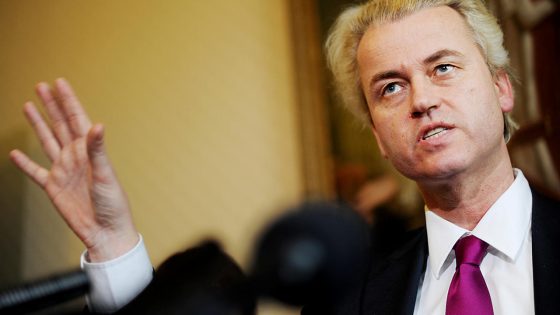 زعيم اليمين المتطرف فيلدرز يتهم مغاربة بنقل الحرارة المفرطة إلى هولندا